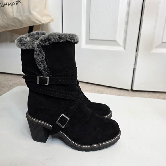 Venus Heeled Faux Fur Suede Cottage Boot Size 8 NWOT - Picture 2 of 13